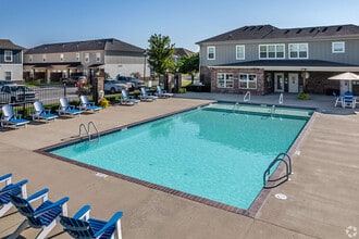 Towne Park Apartments in Springdale, AR - Foto de edificio - Building Photo