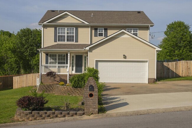 property at 822 Sugarcane Way