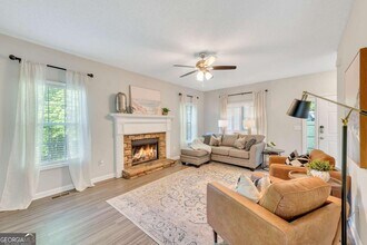 19 Moonlight Dr SE in Acworth, GA - Building Photo - Building Photo