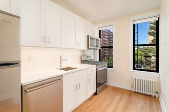 53-23 Skillman Ave in Queens, NY - Building Photo - Building Photo