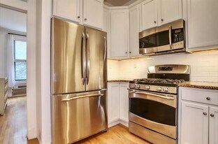 1122 Hudson St in Hoboken, NJ - Building Photo