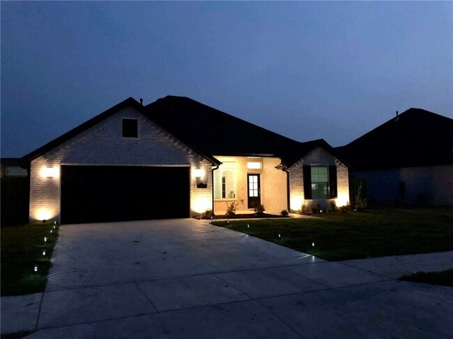 2014 W Chandler Ave in Rogers, AR - Building Photo - Building Photo