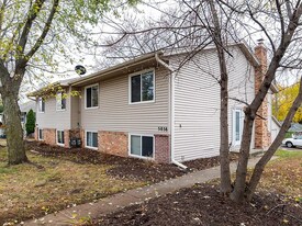 5838 Lyndale Ave S in Minneapolis, MN - Building Photo