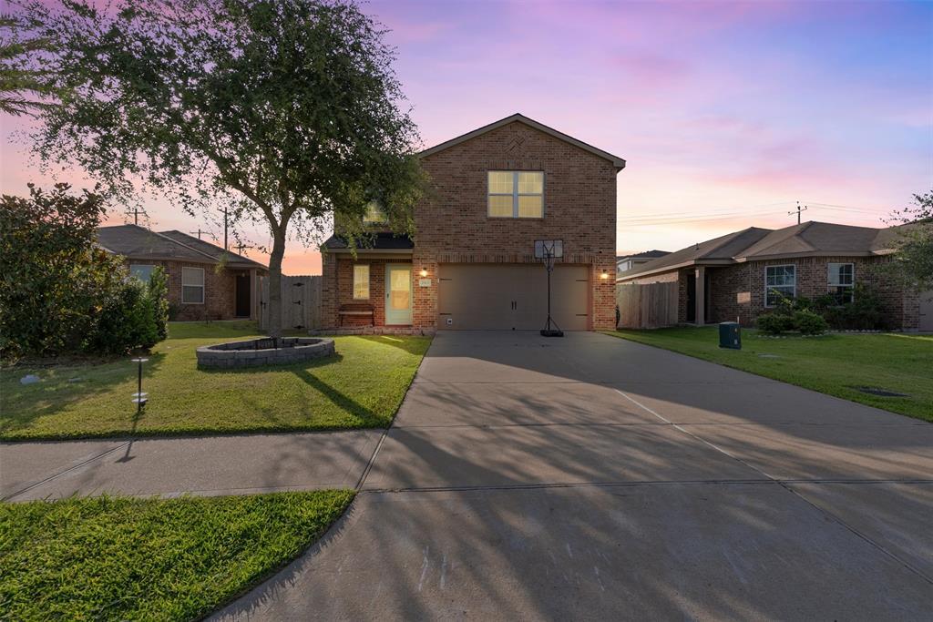 2913 Seacrest Ln in La Marque, TX - Foto de edificio