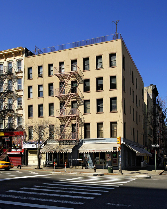 95-97 1st Ave in New York, NY - Foto de edificio