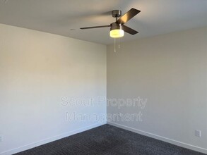 13775 Nahum Dr in Desert Hot Springs, CA - Building Photo - Building Photo
