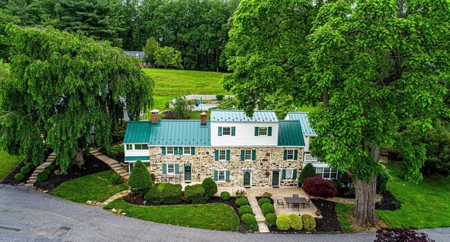 property at 607 E Wheel Rd