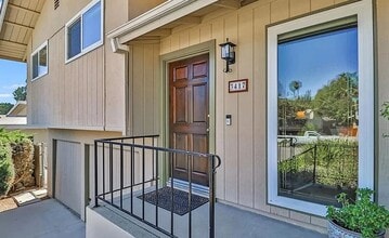 3401 Calle Quebracho in Thousand Oaks, CA - Building Photo - Building Photo