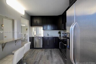 2200 NE 33rd Ave in Fort Lauderdale, FL - Building Photo - Building Photo