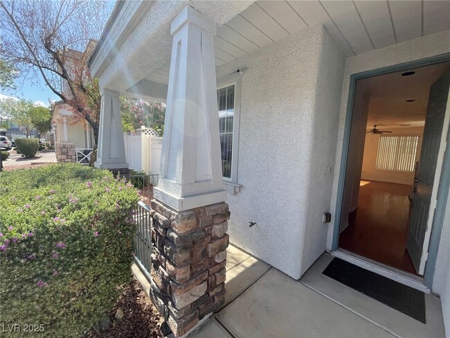 6262 Tillman Crest Ave in Las Vegas, NV - Building Photo - Building Photo