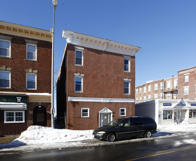 266 Washington St in Salem, MA - Foto de edificio - Building Photo