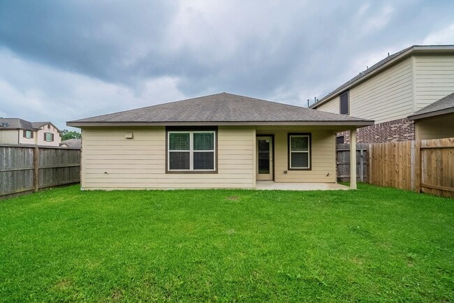 property at 16702 Peralta Bay Cir