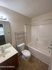 160 Cornerstone Pl photo'