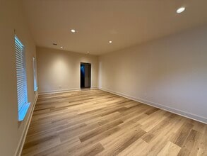 104 Kirkland St in Sanger, TX - Building Photo - Building Photo