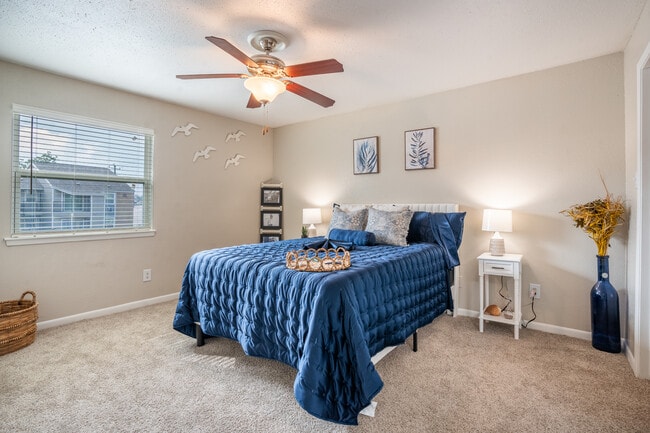 Apollo Palms Apartments in Seabrook, TX - Building Photo - Interior Photo