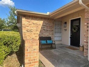504 Cavendish Dr in Arlington, TX - Building Photo - Building Photo
