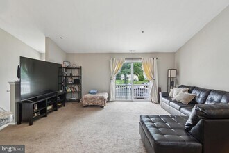 74 Crestmont Dr in Mantua, NJ - Building Photo - Building Photo