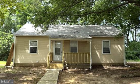 26 Oakland St in Bridgeton, NJ - Building Photo