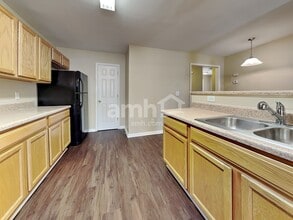 1528 Pebble Ridge Dr in Raleigh, NC - Building Photo - Building Photo