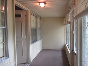 308B W Malvern Ct in Lakewood, NJ - Building Photo - Building Photo