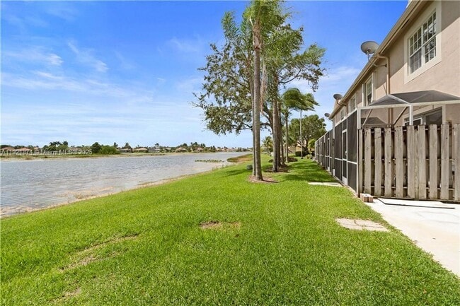 1820 Salerno Cir in Weston, FL - Building Photo - Building Photo