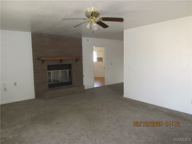 2671 Sierra Ln in Kingman, AZ - Building Photo - Building Photo