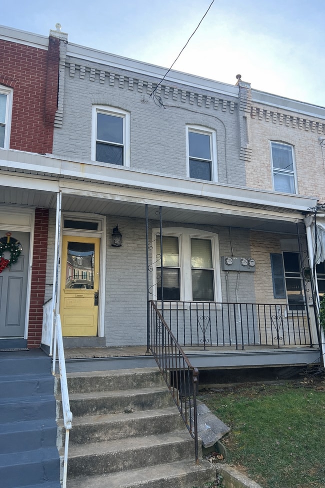 property at 218 E Liberty St