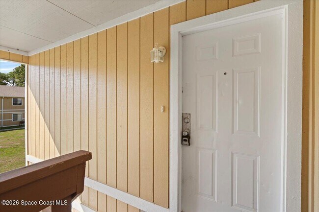 1884 Agora Cir SE in Palm Bay, FL - Foto de edificio - Building Photo