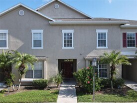 2641 Old Kent Cir in Kissimmee, FL - Building Photo