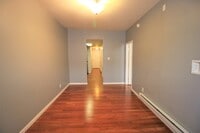 1312 Walnut St, Unit 2F photo'