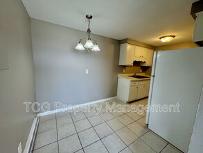 1443-1467 Catherine St in Ottawa, IL - Building Photo - Building Photo