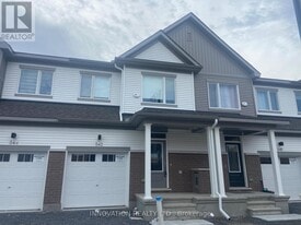 542 Promontory Pl in Ottawa, ON - Building Photo