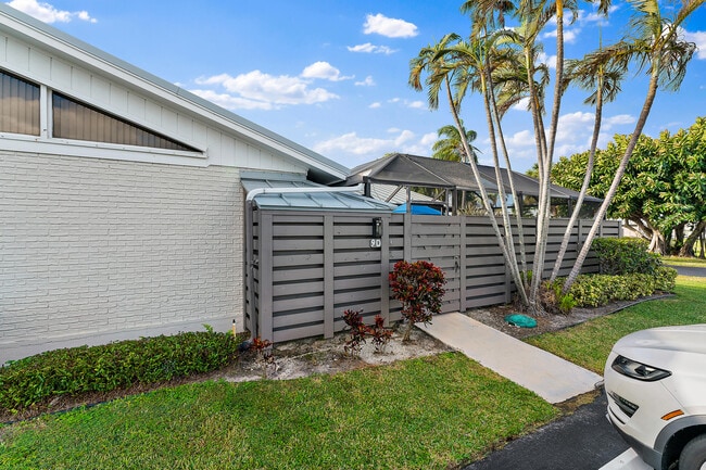 1801 S US Hwy 1 in Jupiter, FL - Foto de edificio - Building Photo