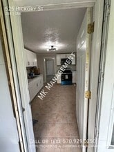 525 Hickory St in Old Forge, PA - Building Photo - Building Photo