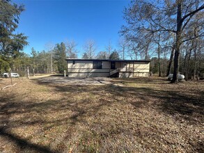 2533 Pioneer Ln in Cleveland, TX - Building Photo - Building Photo