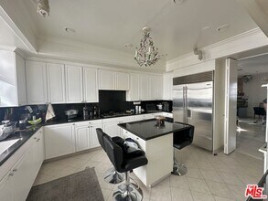 1132 S Shenandoah St in Los Angeles, CA - Building Photo - Building Photo