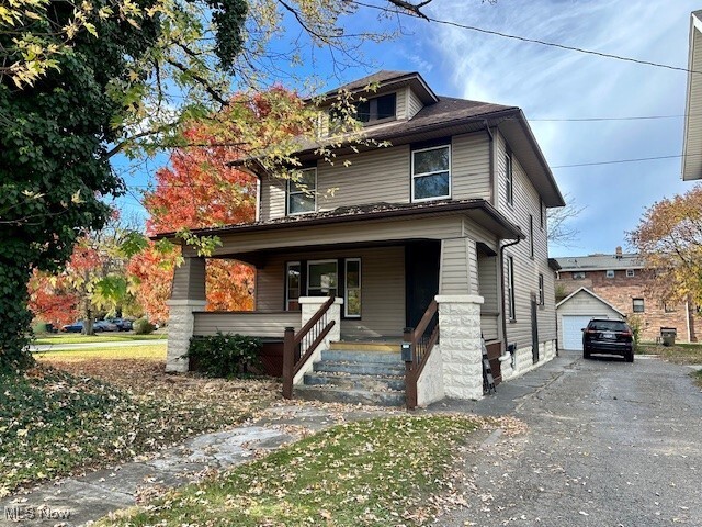 2510 Front St in Cuyahoga Falls, OH - Building Photo