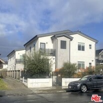 3955 1/2 S Budlong Ave in Los Angeles, CA - Building Photo