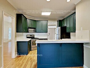 4685 Wynnmeade Ln SW in Lilburn, GA - Building Photo - Building Photo