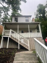 8380 Vidette St in Pittsburgh, PA - Building Photo