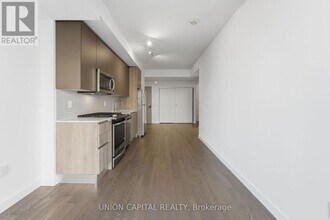 2A Church St in Toronto, ON - Building Photo - Building Photo