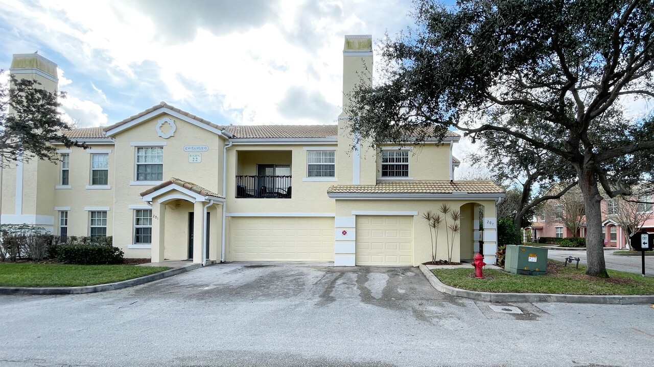 142 SW Peacock Blvd in Port St. Lucie, FL - Building Photo