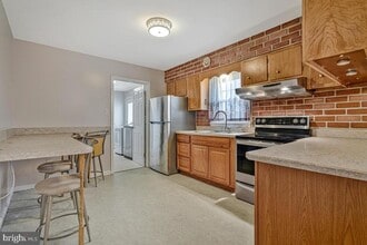 6015 Cracklingtown Rd in Hughesville, MD - Building Photo - Building Photo