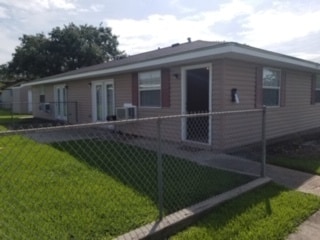 109 Upsilon St, Unit B in Belle Chasse, LA - Building Photo - Building Photo