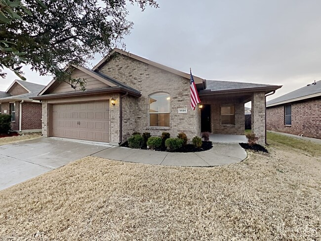 1104 Prelude Dr in Fort Worth, TX - Foto de edificio - Building Photo