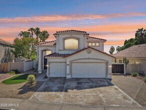 5953 W Aurora Dr in Glendale, AZ - Building Photo - Building Photo