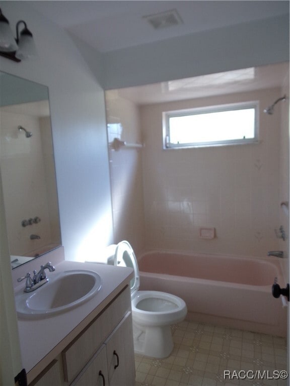 6647 E Holly St in Inverness, FL - Building Photo - Building Photo