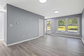 500 NY-299 in Highland, NY - Building Photo - Building Photo