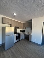 151 N Williams Ave in Klamath Falls, OR - Building Photo