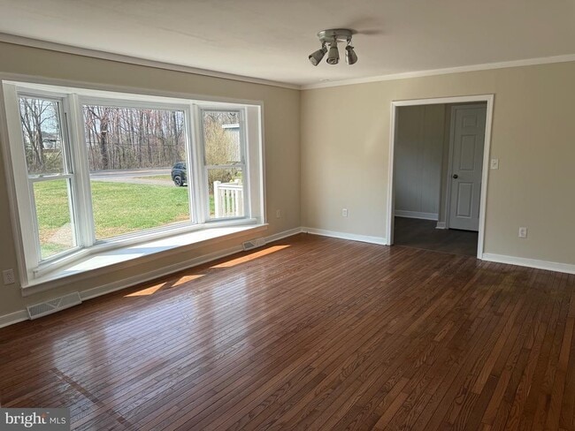 property at 10421 Tidewater Trail